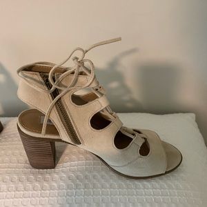 Steve Madden suede sandals